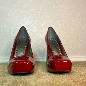 Gianni Bini Red square toe 4 inch high heel shoes , size 8 1/2.